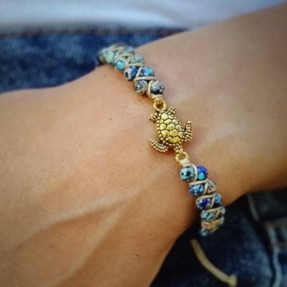 NWT #Teamplanting Legendary Sea Turtle Bracelet - Picture 3 of 7